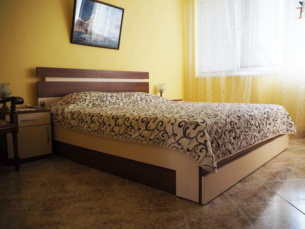 Guest House Konomaevi Sozopol Eksteriør bilde